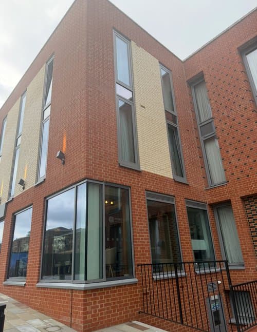 Brickwork Package, Canary Wharf — photo 2